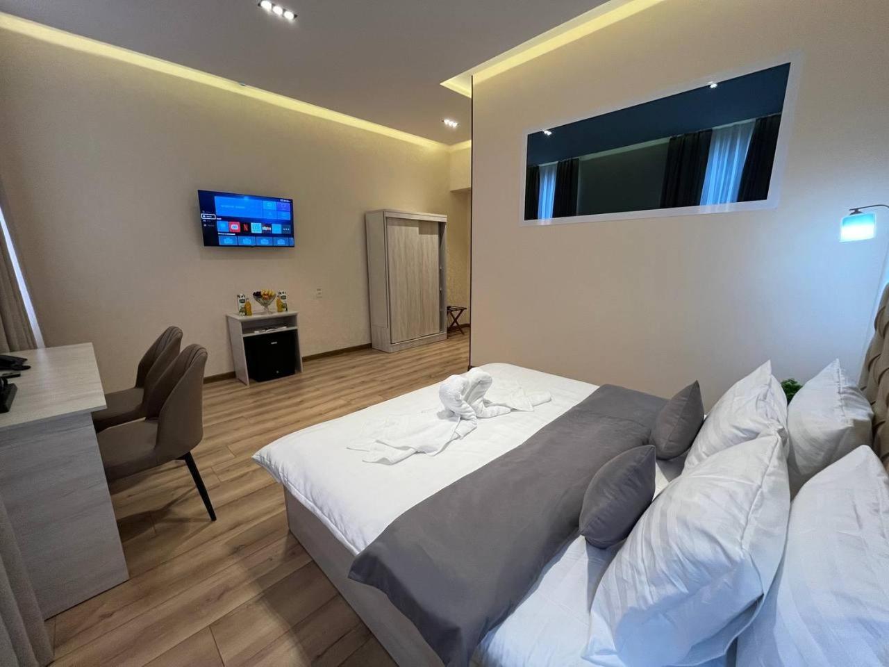 Aks Hotel Ташкент Экстерьер фото