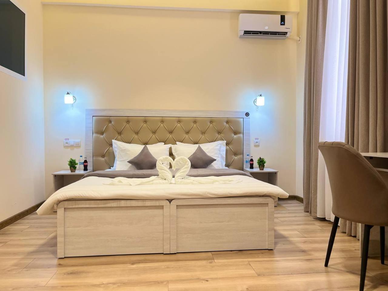 Aks Hotel Ташкент Экстерьер фото