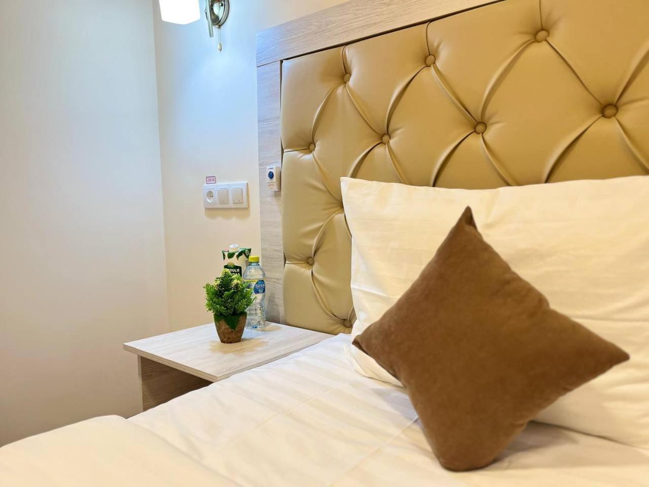 Aks Hotel Ташкент Экстерьер фото