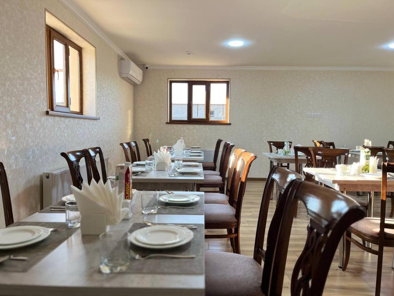 Aks Hotel Ташкент Экстерьер фото