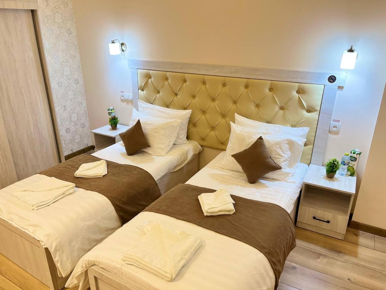 Aks Hotel Ташкент Экстерьер фото